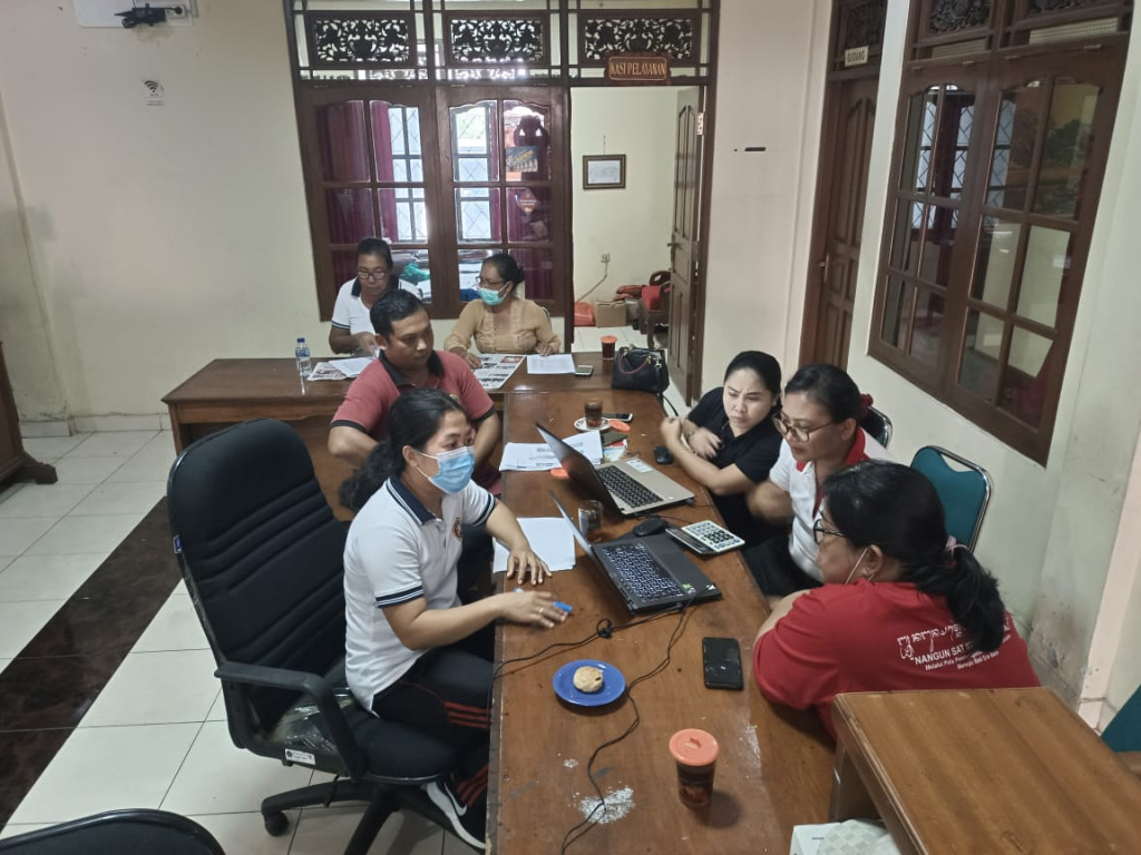 Koordinasi Pendataan SDGs (Sustainable Development Goals) di Desa Jagapati  dihadiri oleh Ta Kabupaten Badung, Pendamping Kecamatan dan Kelompok Kerja SDGs.